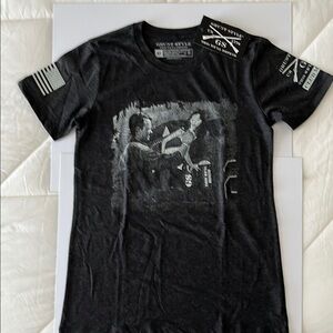 Grunt Style ladies T-shirt. Great for everyday wear.